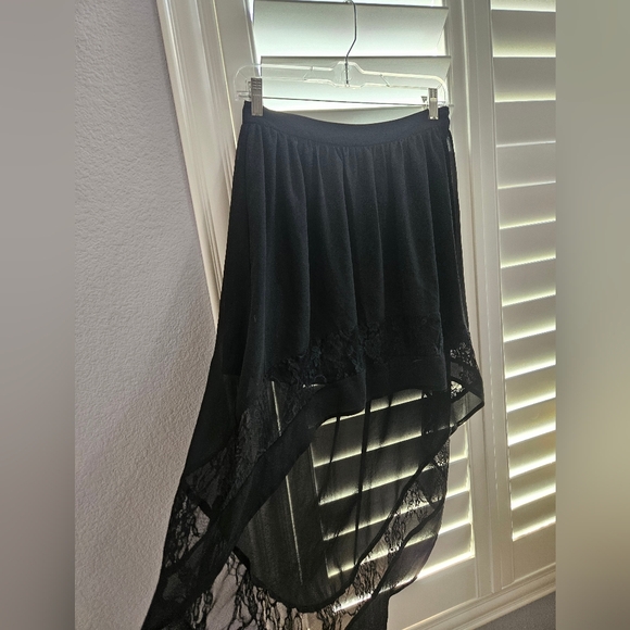 Forever 21 High Low Skirt Size Medium - Picture 3 of 16